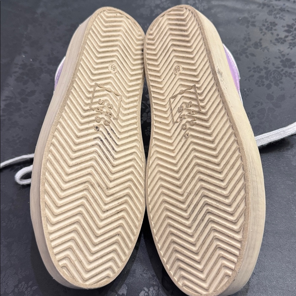 EUC SHU SHOP REBA LILAC SNEAKERS - Picture 5 of 5